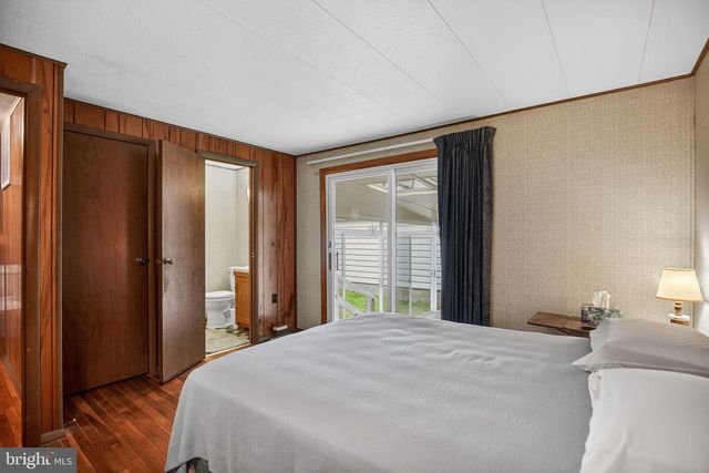 6070 HILL RD, Saint Leonard, MD 20685