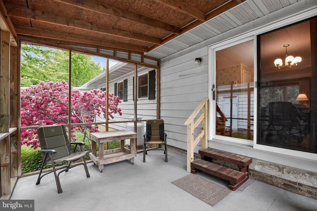 Image 26 of property listing at 6070 HILL RD, Saint Leonard, MD 20685