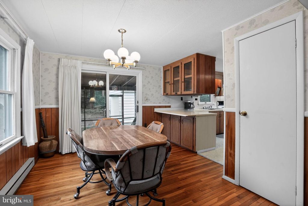 Image 8 of property listing at 6070 HILL RD, Saint Leonard, MD 20685