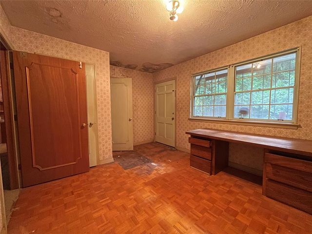 3609 Meadowbrook Drive, Midwest City, OK 73110