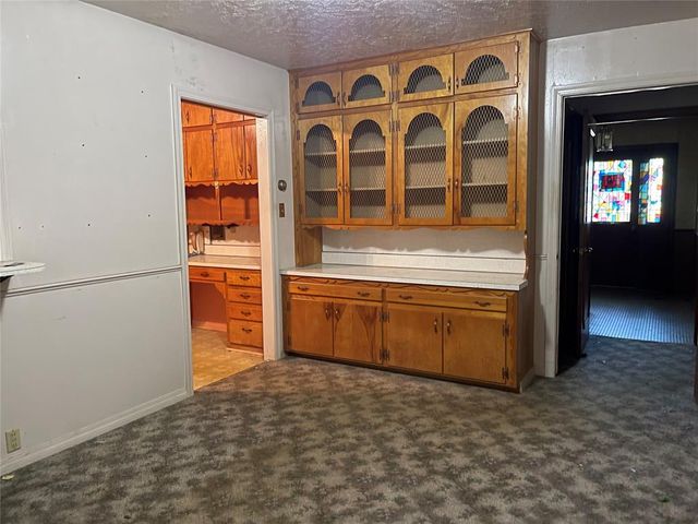3609 Meadowbrook Drive, Midwest City, OK 73110