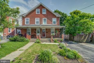 231 EDGEMONT AVE, Ardmore, PA 19003