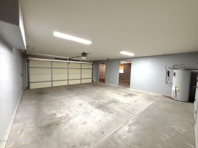 2941 E Broadview Drive, Vail, AZ 85641