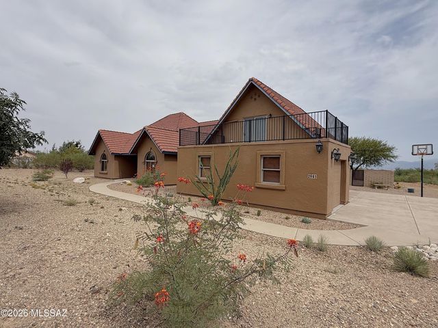 2941 E Broadview Drive, Vail, AZ 85641