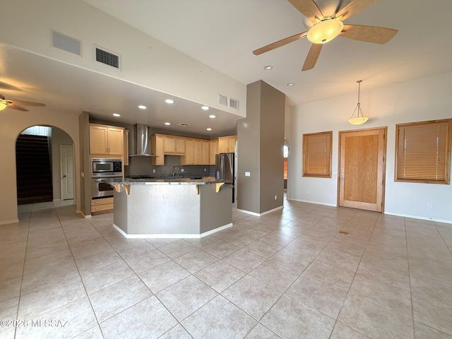 2941 E Broadview Drive, Vail, AZ 85641