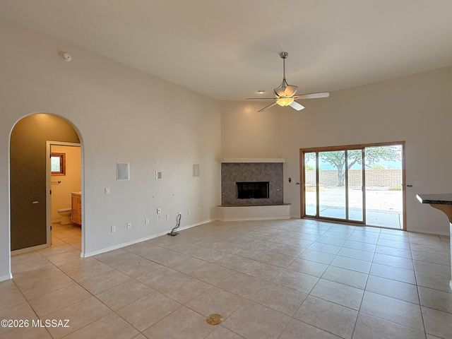 2941 E Broadview Drive, Vail, AZ 85641