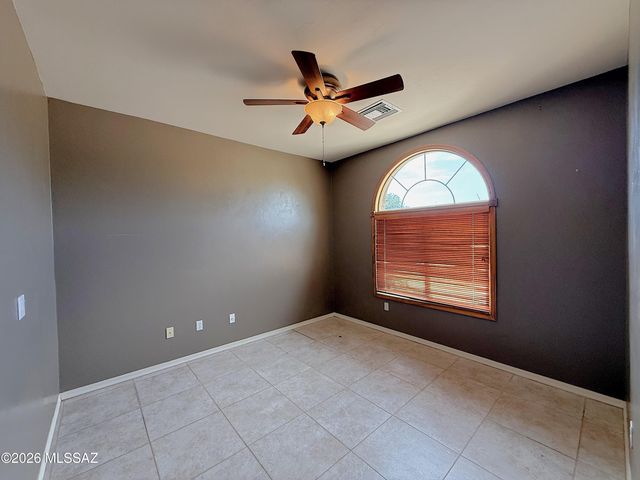 2941 E Broadview Drive, Vail, AZ 85641