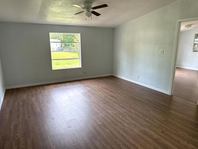 3718 COUNTY ROAD 230B, Wildwood, FL 34785