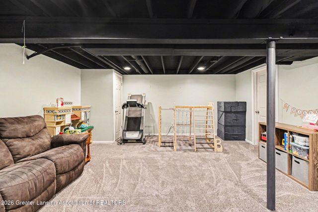 4551 Glenberry Drive, Holt, MI 48842