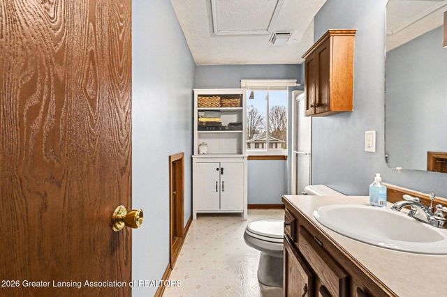 4551 Glenberry Drive, Holt, MI 48842