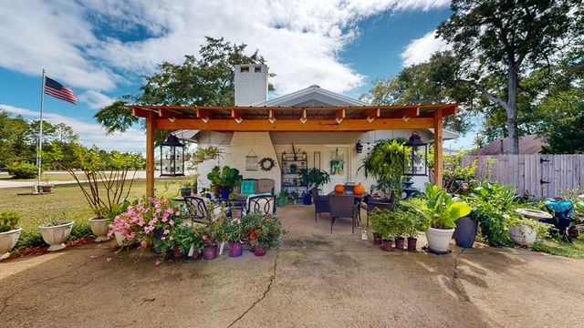 1701 Jefferson Court, Dothan, AL 36303