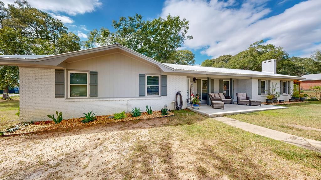 1701 Jefferson Court, Dothan, AL 36303