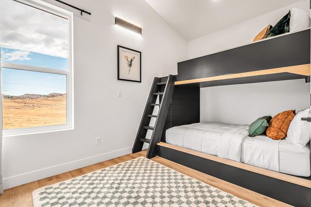 1260 Hawkeye Road, Loma, CO 81524