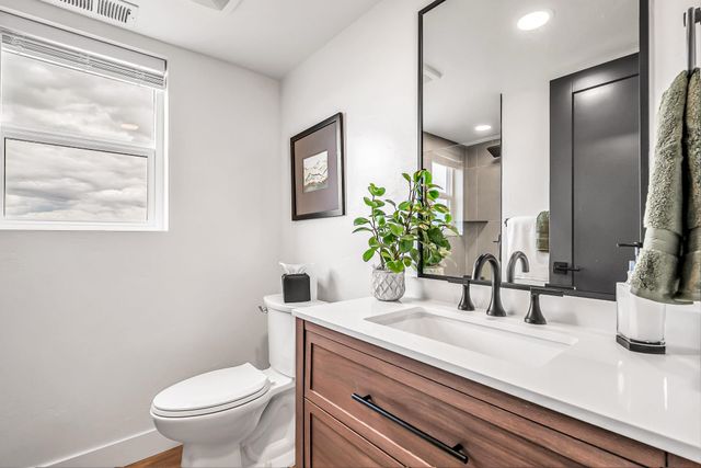 1260 Hawkeye Road, Loma, CO 81524