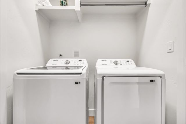 1260 Hawkeye Road, Loma, CO 81524