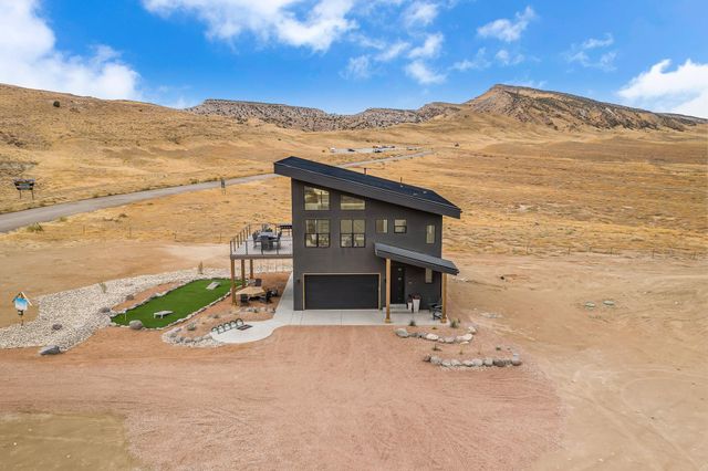 1260 Hawkeye Road, Loma, CO 81524