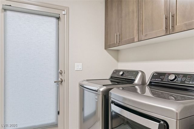 8176 Caldera Creek Street, Las Vegas, NV 89113