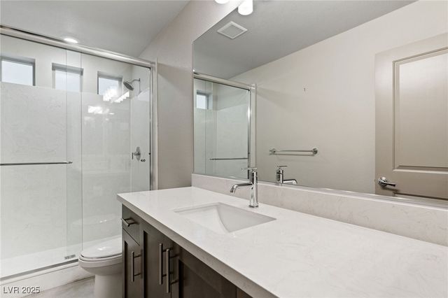 8176 Caldera Creek Street, Las Vegas, NV 89113