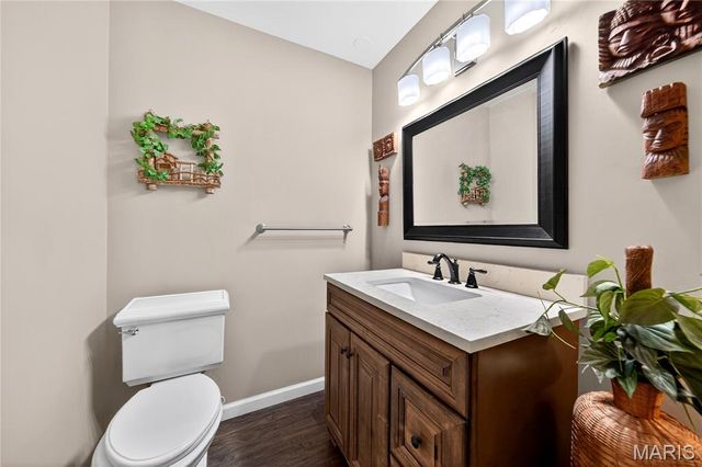 14991 Broadmont Drive, Chesterfield, MO 63017