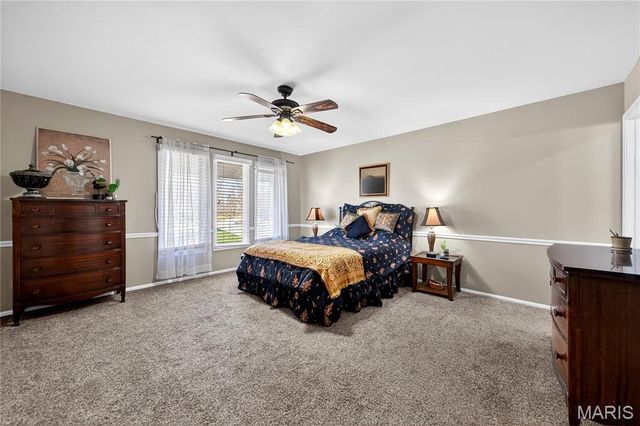 14991 Broadmont Drive, Chesterfield, MO 63017