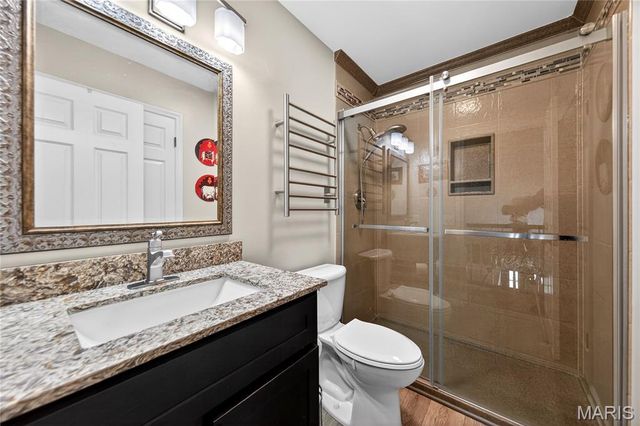 14991 Broadmont Drive, Chesterfield, MO 63017