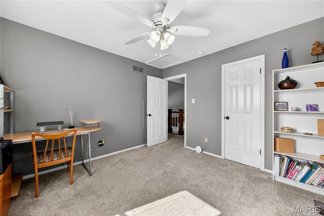 14991 Broadmont Drive, Chesterfield, MO 63017