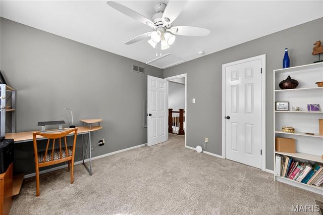 14991 Broadmont Drive, Chesterfield, MO 63017