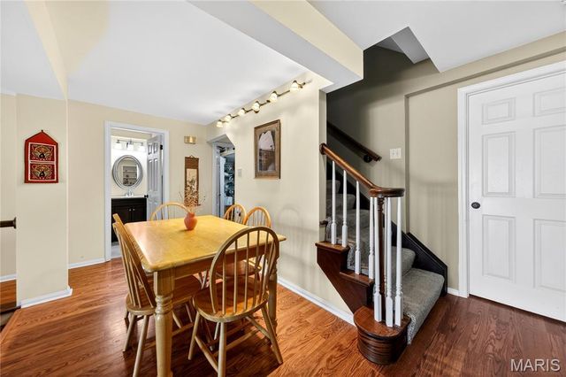 14991 Broadmont Drive, Chesterfield, MO 63017