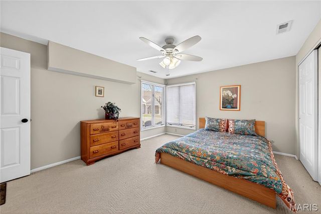 14991 Broadmont Drive, Chesterfield, MO 63017