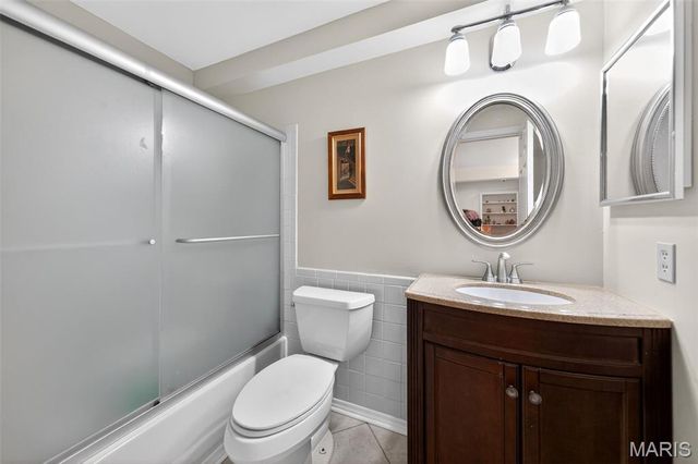 14991 Broadmont Drive, Chesterfield, MO 63017