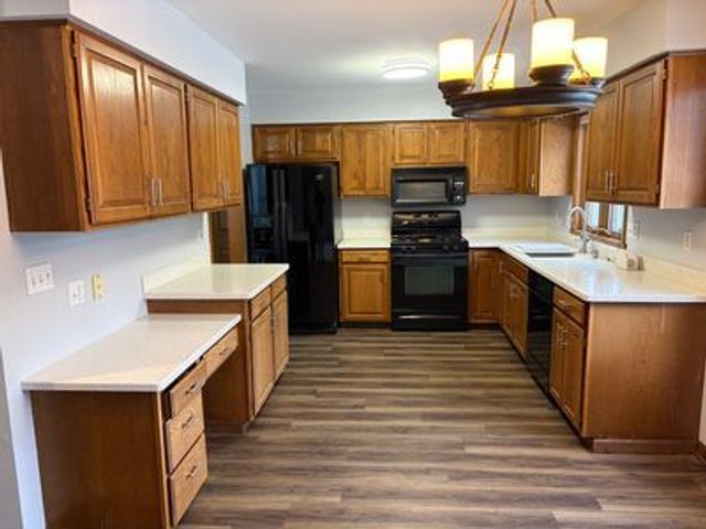 5235 Solitude Drive, Rockford, IL 61114