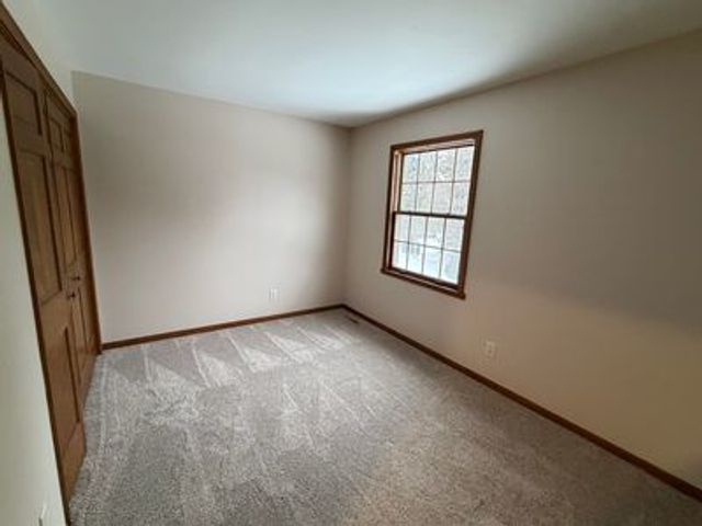 5235 Solitude Drive, Rockford, IL 61114