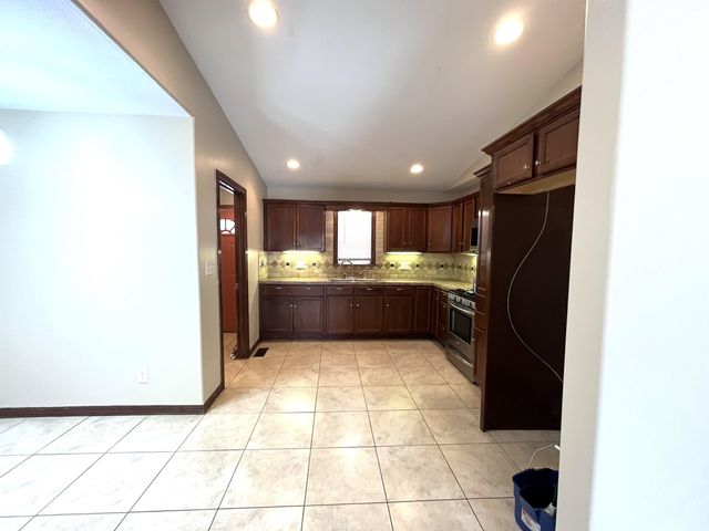 1128 S Sedgwick, Wichita, KS 67213