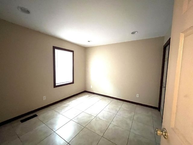 1128 S Sedgwick, Wichita, KS 67213