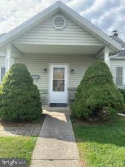 205 ROSE ST, Lock Haven, PA 17745