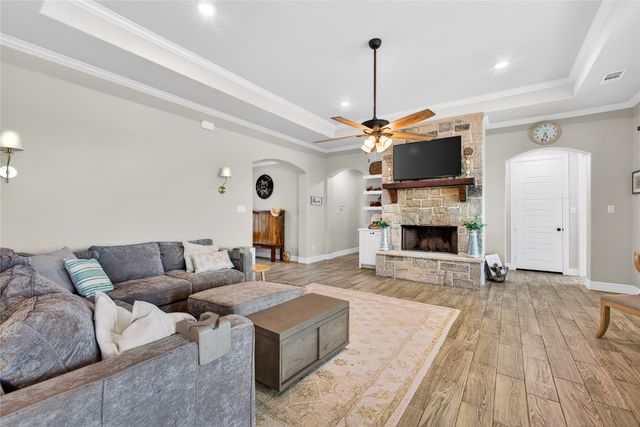 1705 S Fm 1752, Savoy, TX 75479