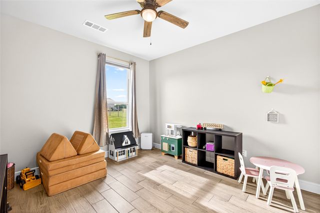 1705 S Fm 1752, Savoy, TX 75479