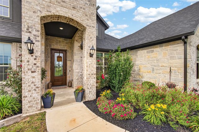 1705 S Fm 1752, Savoy, TX 75479