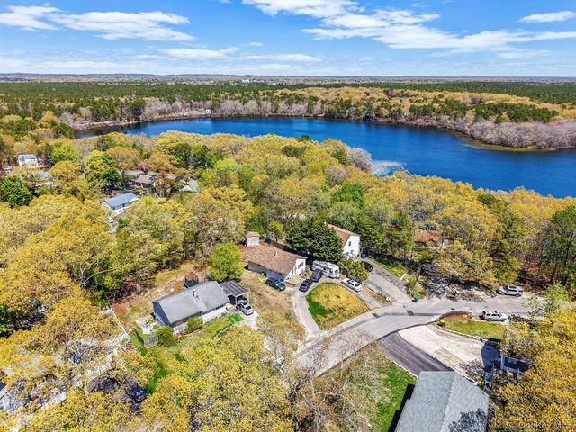 5 Birch Court, Riverhead, NY 11901