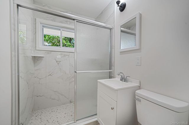 5 Birch Court, Riverhead, NY 11901