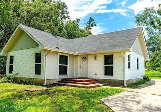 6535 Lakeshore Road, Bay Saint Louis, MS 39520