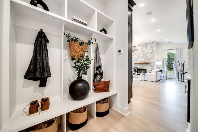 5762 Willoughby Way, Murfreesboro, TN 37129