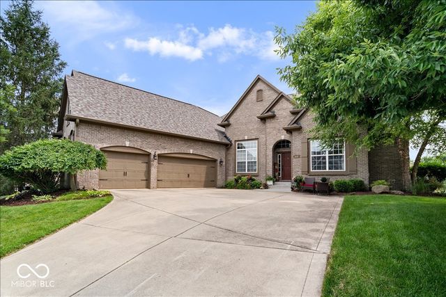 2681 Diamente Drive, Westfield, IN 46074