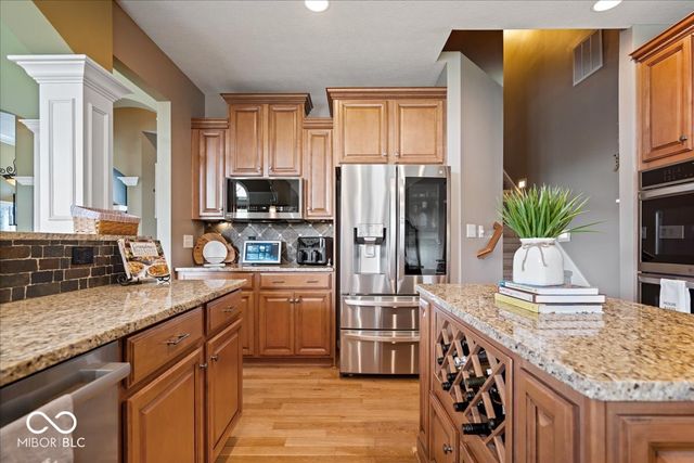 2681 Diamente Drive, Westfield, IN 46074