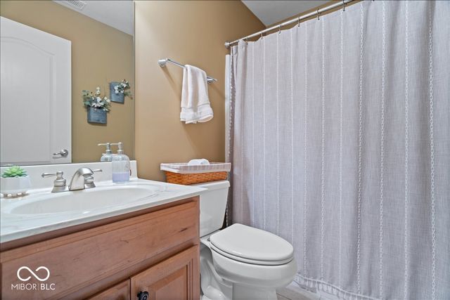 2681 Diamente Drive, Westfield, IN 46074