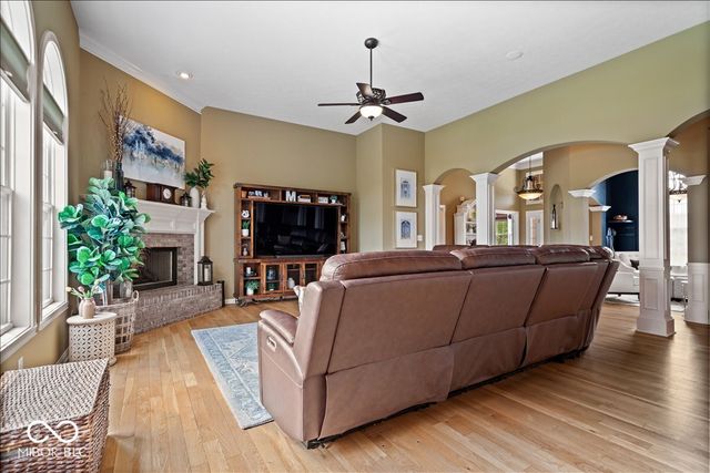 2681 Diamente Drive, Westfield, IN 46074