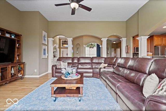 2681 Diamente Drive, Westfield, IN 46074