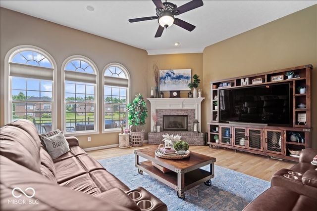 2681 Diamente Drive, Westfield, IN 46074