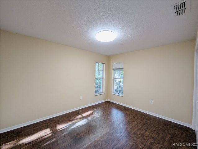 3 Graytwig Court W, Homosassa, FL 34446