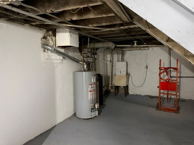 928 North Avenue, Rockford, IL 61103